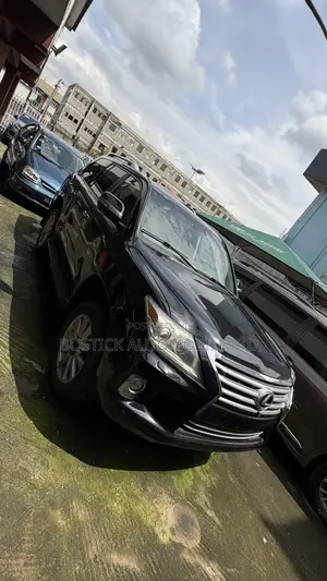 Lexus LX 570 2011 Black