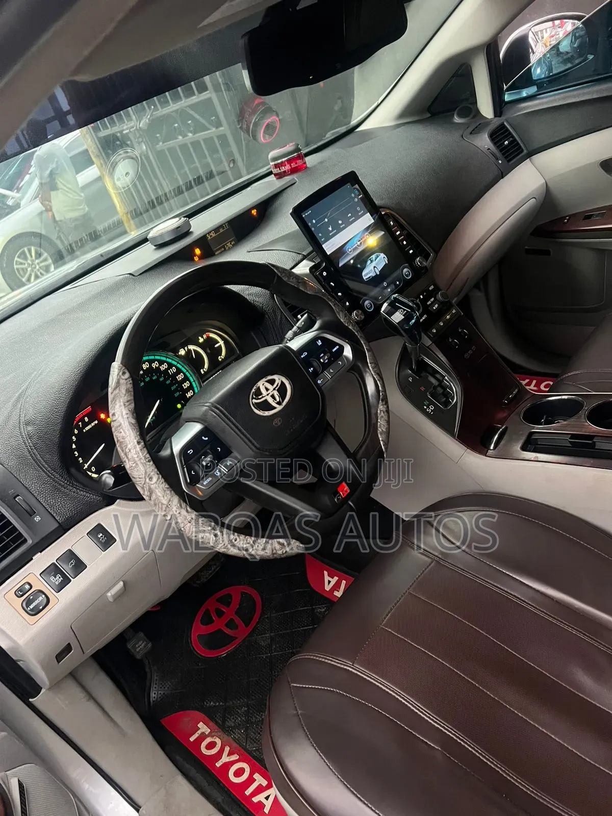 Toyota Venza 2011 Silver