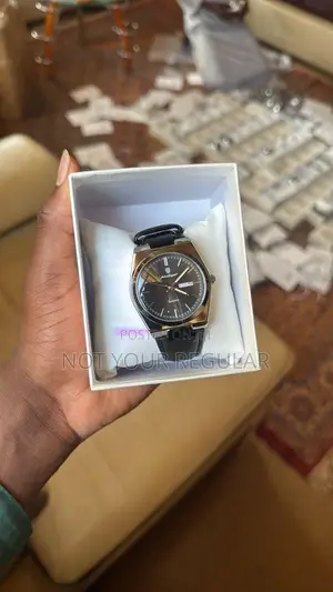 Luxury Simple Poadagar Timepiece.