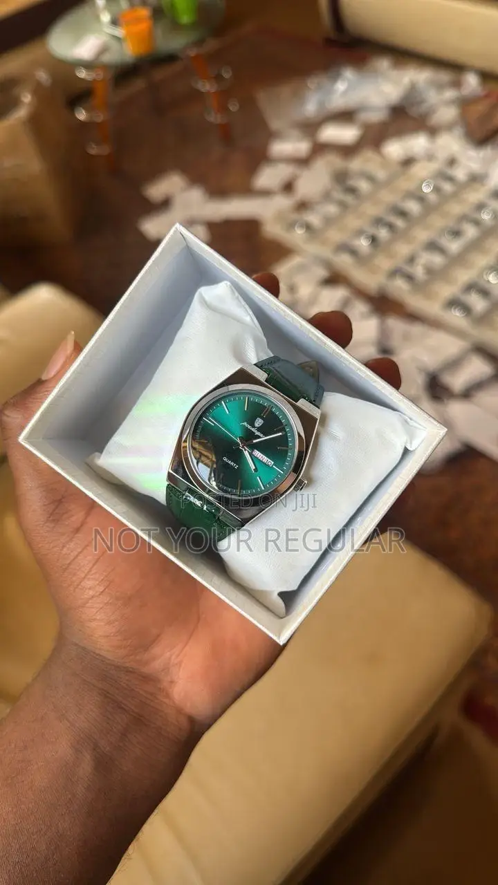 Luxury Simple Poadagar Timepiece.