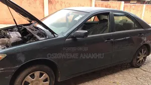 Toyota Camry 2004 Green