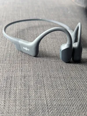 Shokz Openrun Bone Conduction