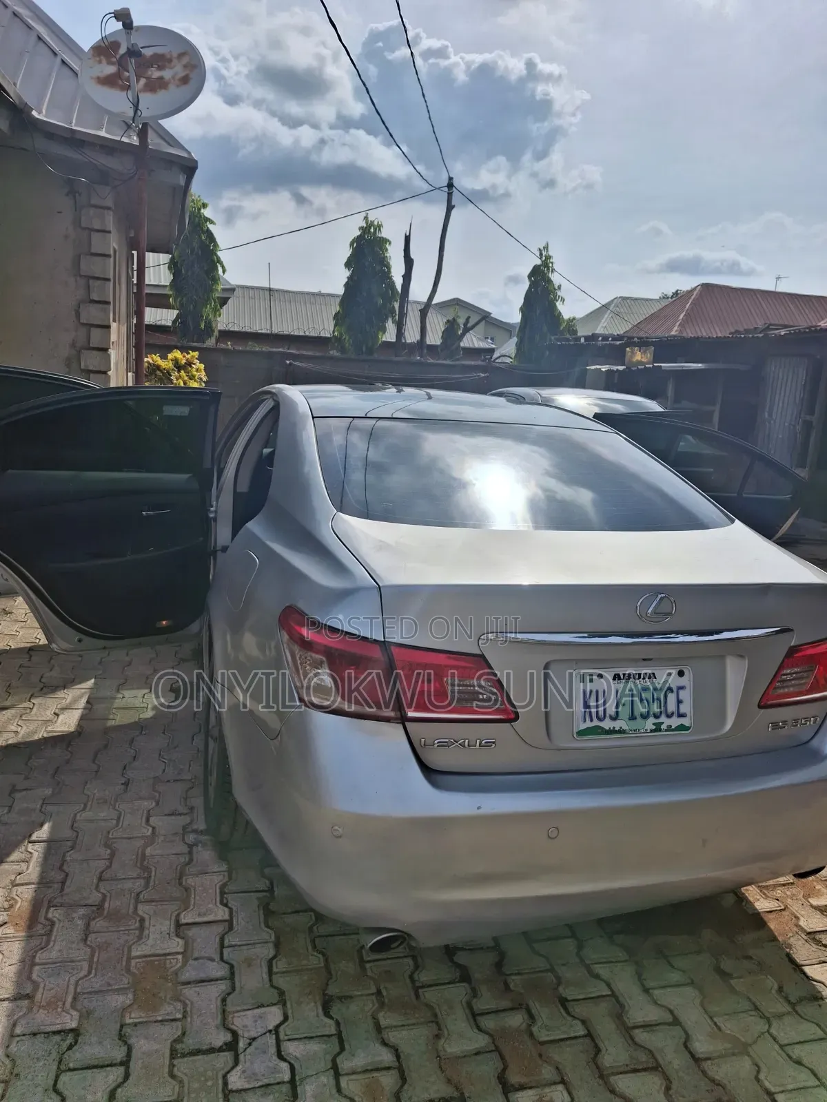Lexus ES 350 2011