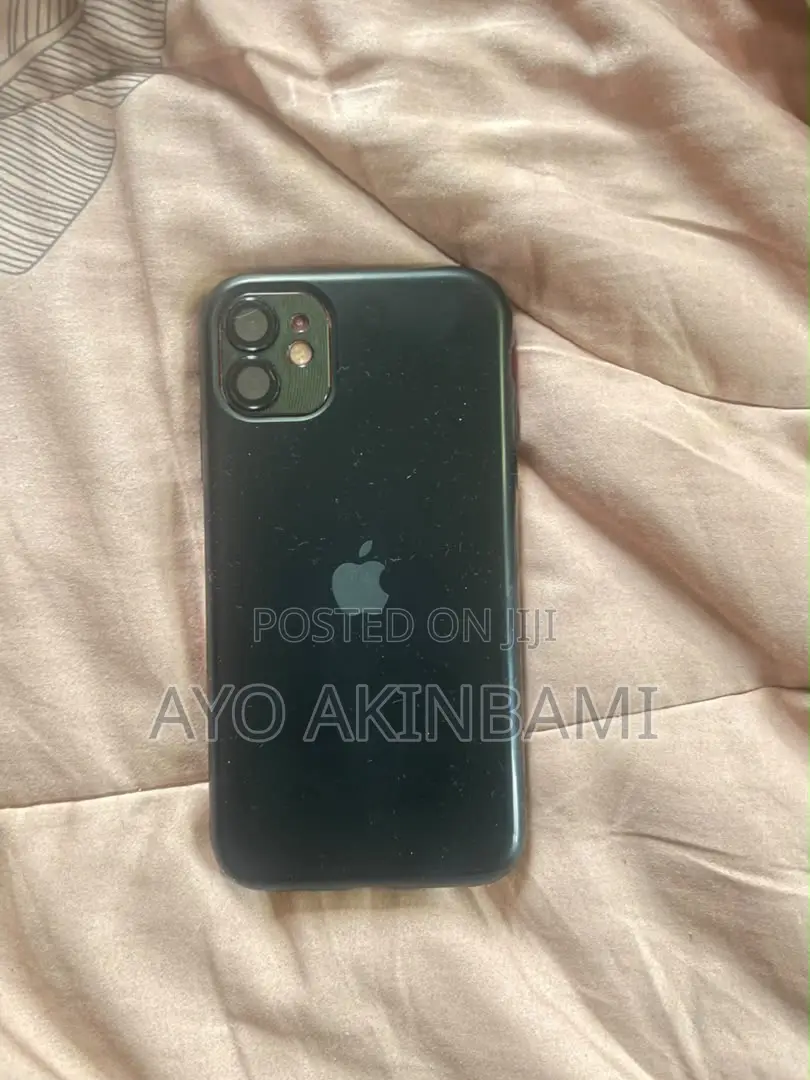 Apple iPhone 11 64 GB Red