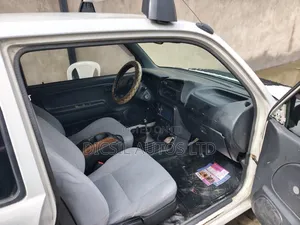 Daihatsu Cuore 2005 White