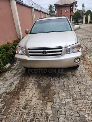 Toyota Highlander Limited V6 4x4 2004 Gold