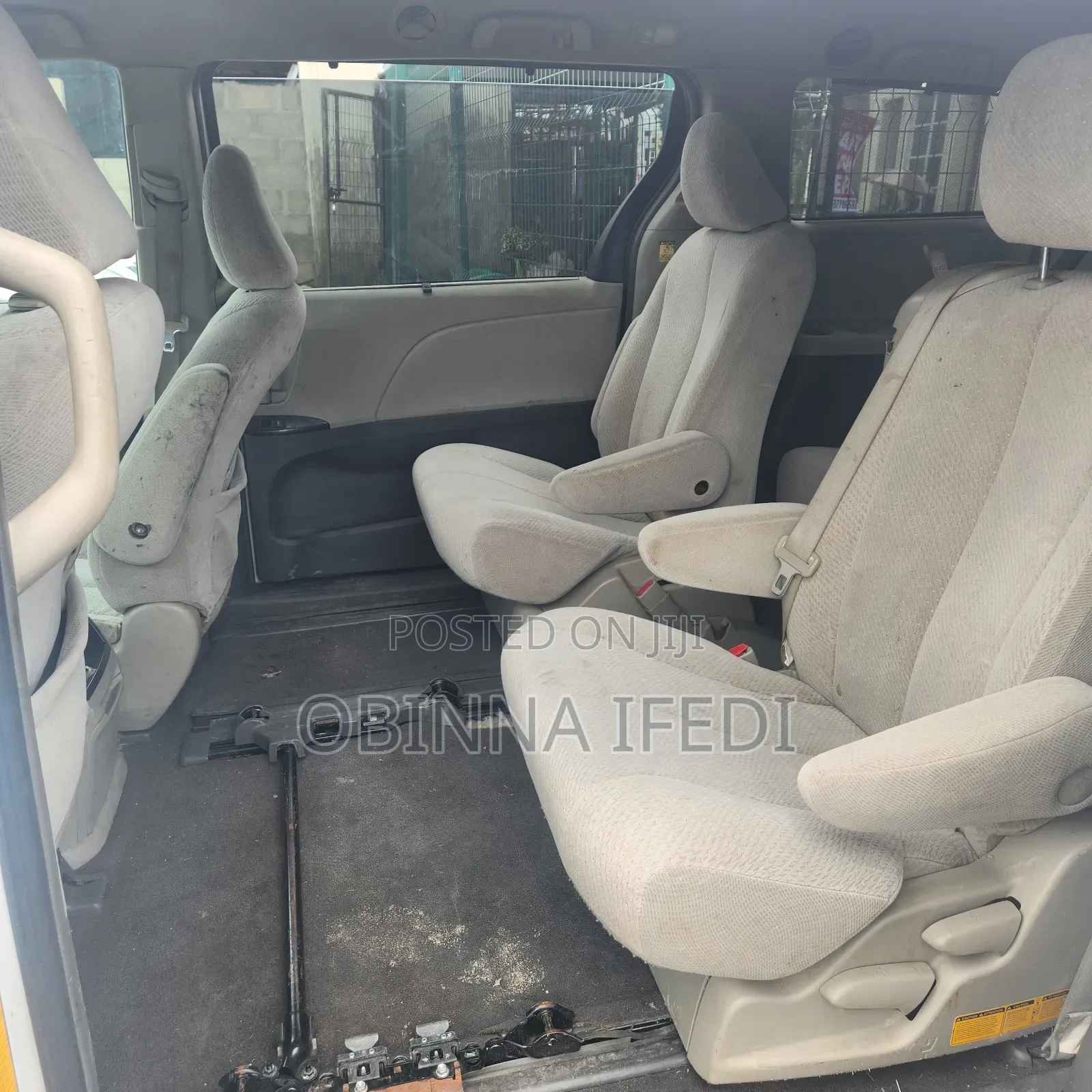 Toyota Sienna 2012 White