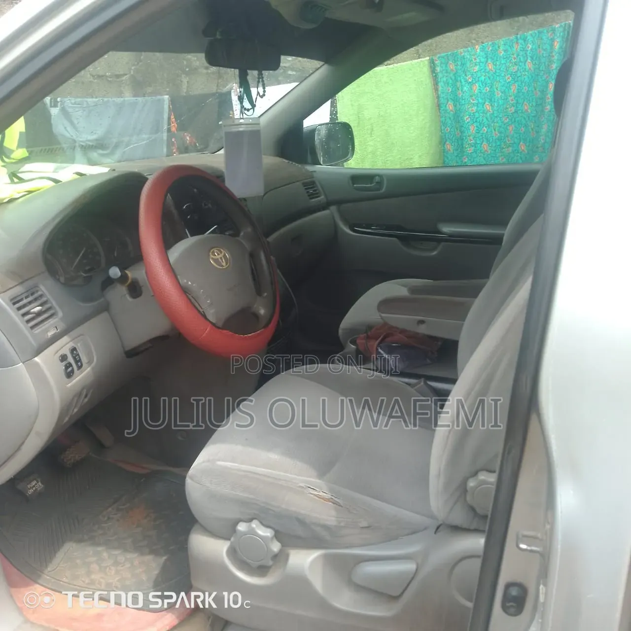 Toyota Sienna 2005 Silver