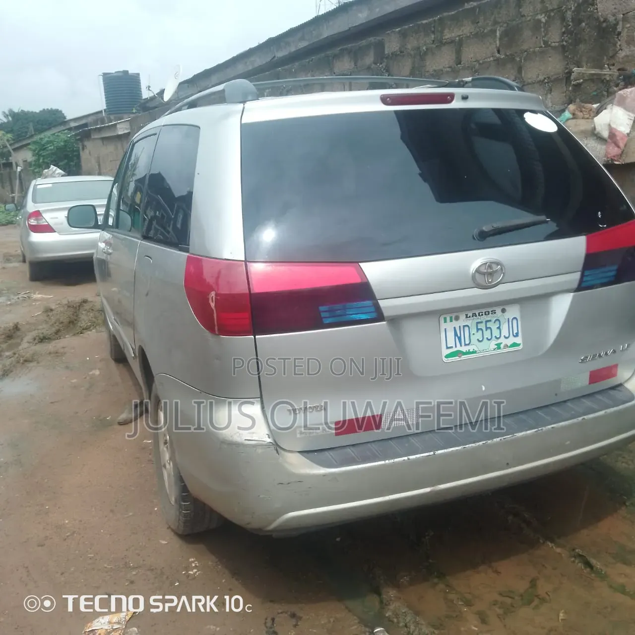 Toyota Sienna 2005 Silver