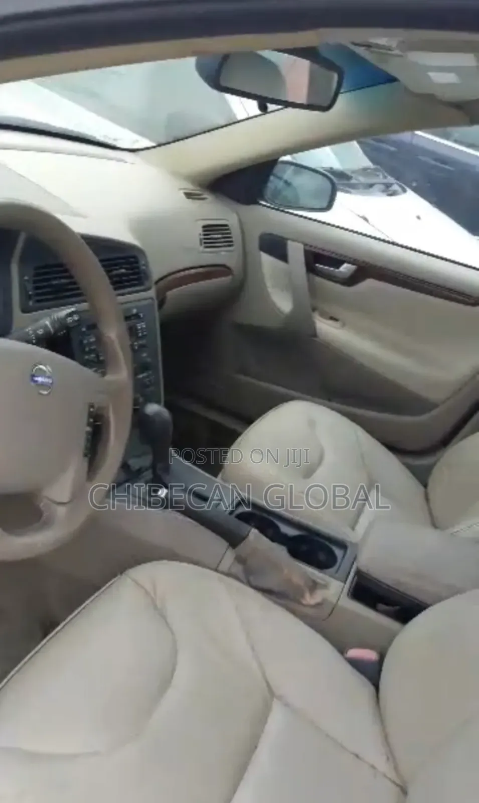 Volvo V70 2000 Gold