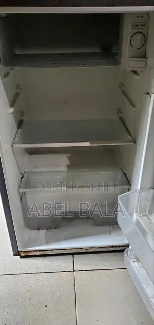 Old Hisense Single Door 91l Refrigerator (Ref092dr)