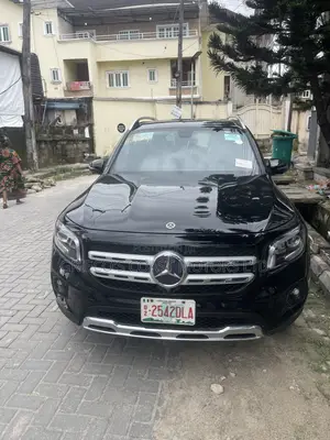 Mercedes-Benz GLB-Class GLB 250 4MATIC 2021 Black