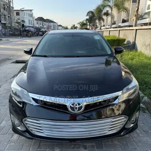 Toyota Avalon XLE 4dr Sedan (3.5L 6cyl 6A) 2014 Black