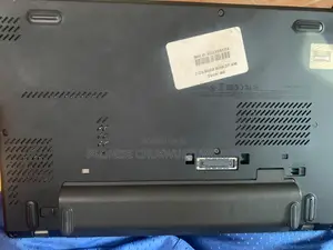 Laptop Lenovo ThinkPad L470 8GB Intel Core i5 SSHD+SSD 500GB