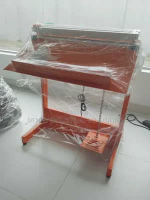 Pedal Sealing Machine With Cutter