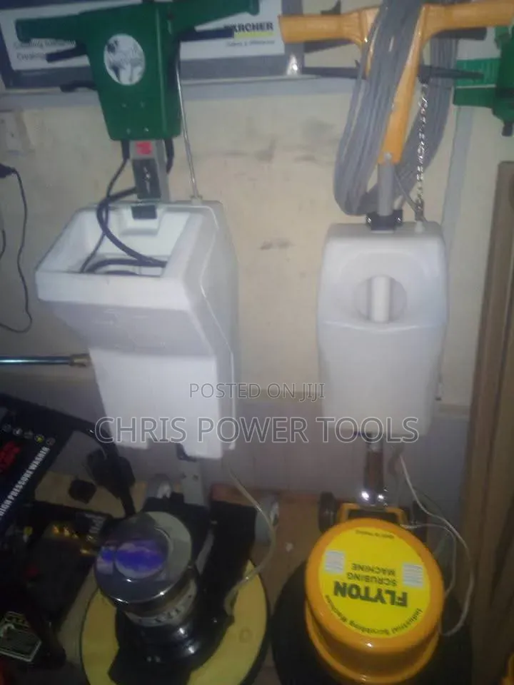 Scrubber Machine