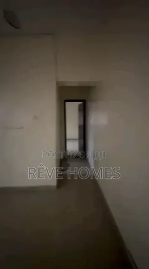 4bdrm Duplex in Soluyi for rent
