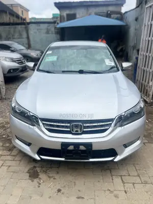 Honda Accord EX 4dr Sedan (2.4L 4cyl CVT) 2014 Silver