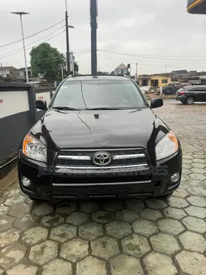 Toyota RAV4 2012 Black