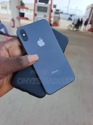 Apple iPhone X 64 GB Black