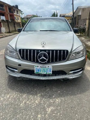 Mercedes-Benz C300 2009 Gray