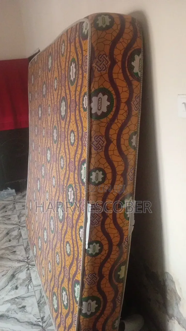 Bed 6/6 Matrass