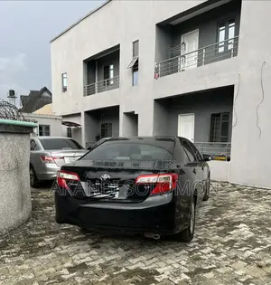 Toyota Camry LE 4dr Sedan (2.5L 4cyl 6A) 2013 Black