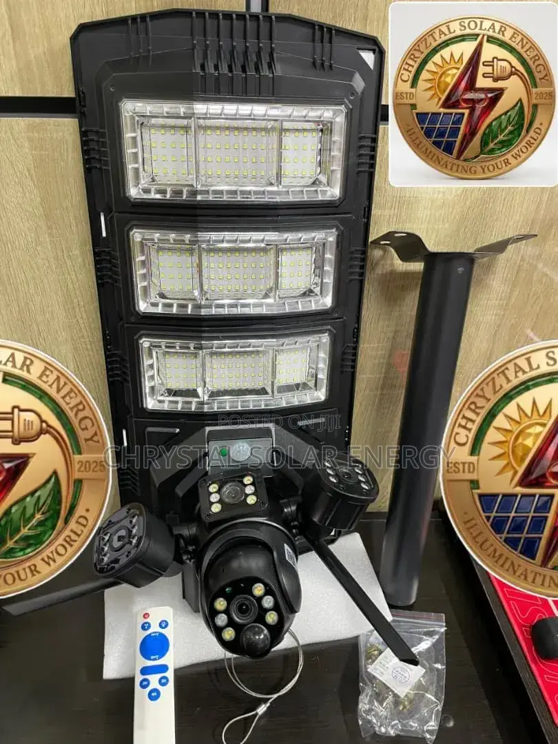 3-Lens CCTV Camera Led Solar Street Light Designed Outdoor Security