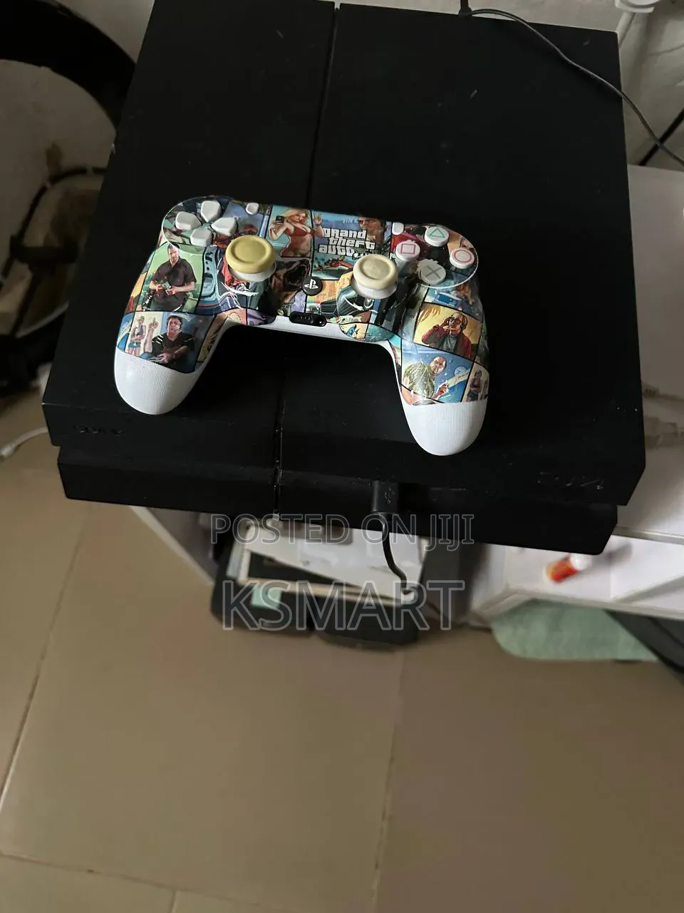 Play Station 4