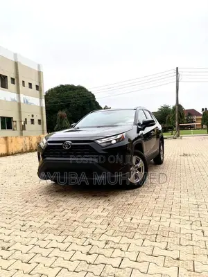 Toyota RAV4 Limited 2022 Black