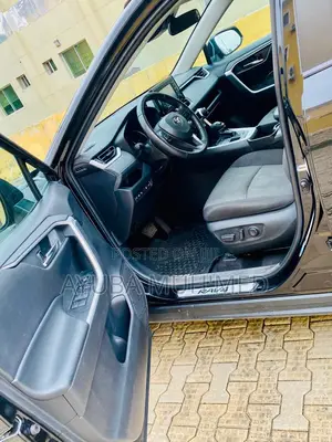 Toyota RAV4 Limited 2022 Black
