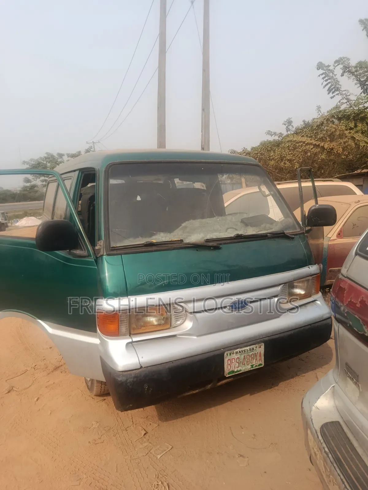 Mazda E2000 1998 Green