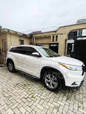 Toyota Highlander 2015 White