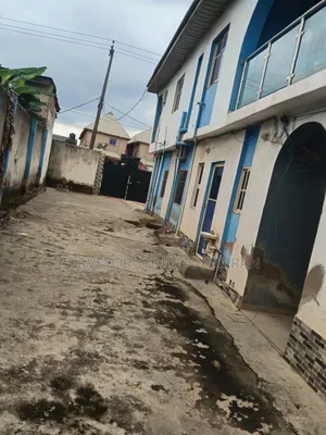 9bdrm House in Unity, Agric for sale