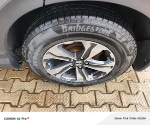 Honda CR-V 2019 Gray