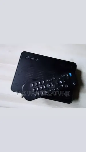 DSTV Decorder