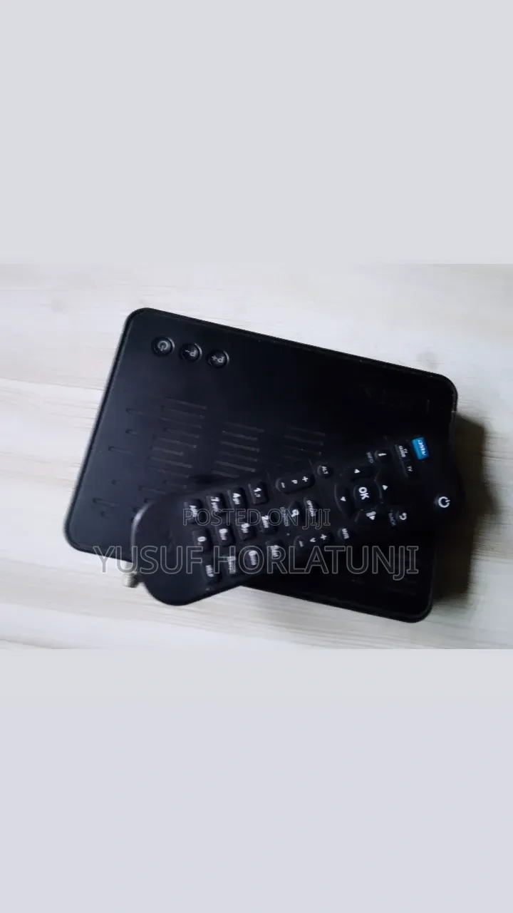 DSTV Decorder