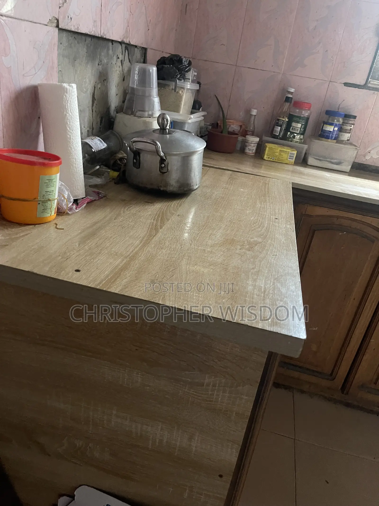 Kitchen Cabinet