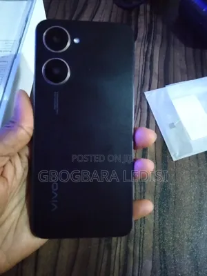 Vivo Y04 128 GB Black