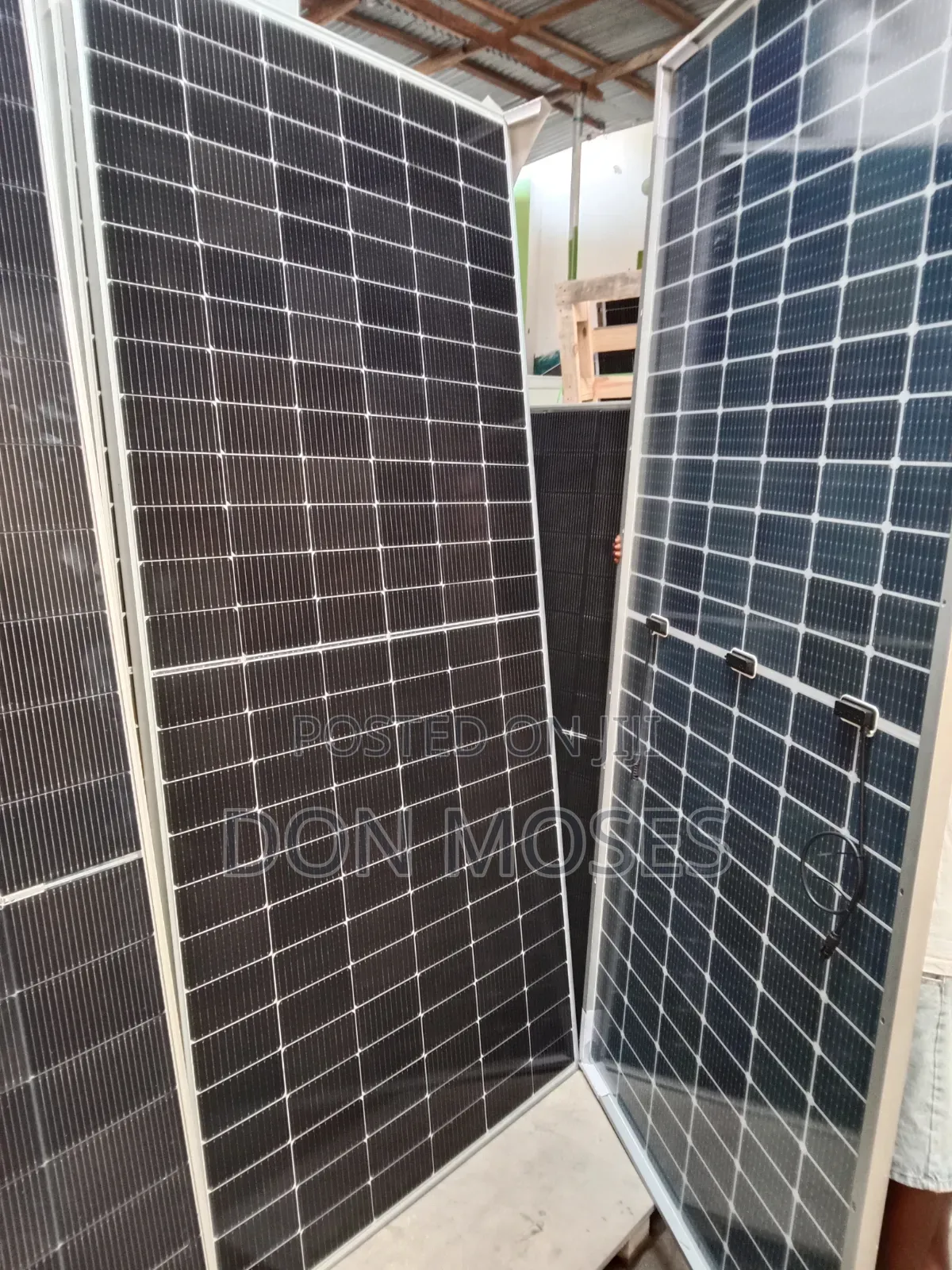 590w Qcell Solar Panel 156cell