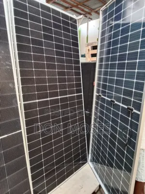 590w Qcell Solar Panel 156cell