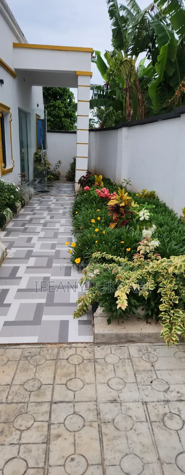 Cleanp Cheap Hotel Epe