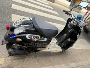 Yamaha 2008 Black