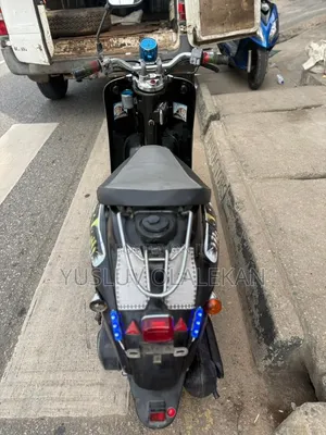 Yamaha 2008 Black