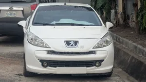 Peugeot 207 2008 White