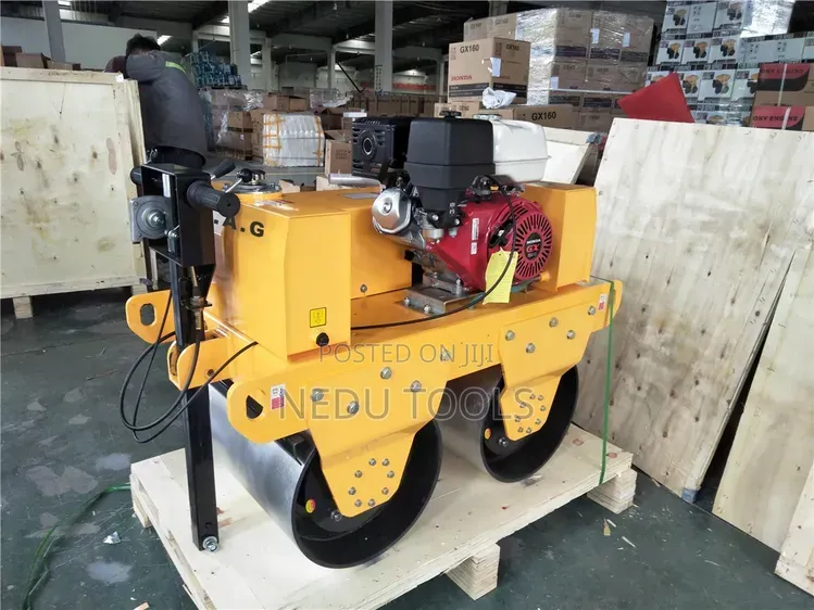 Double Drum Compacting Roller