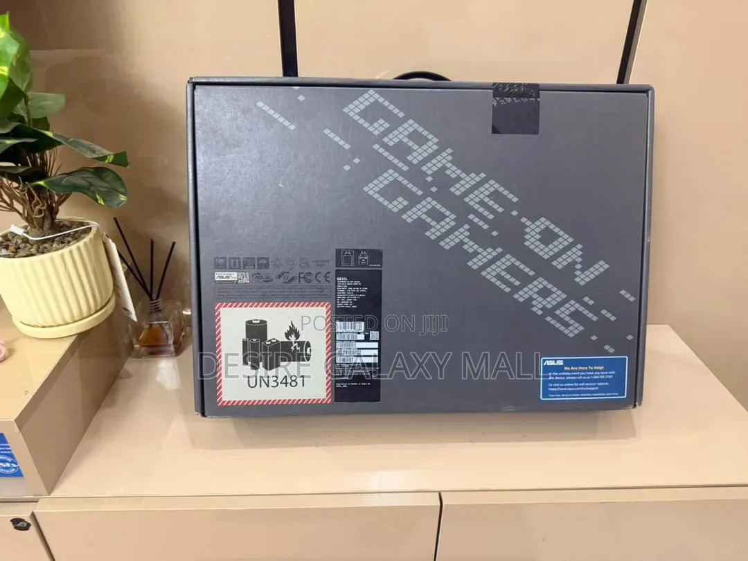 New Laptop Asus 32GB Intel Core i7 SSD 1T