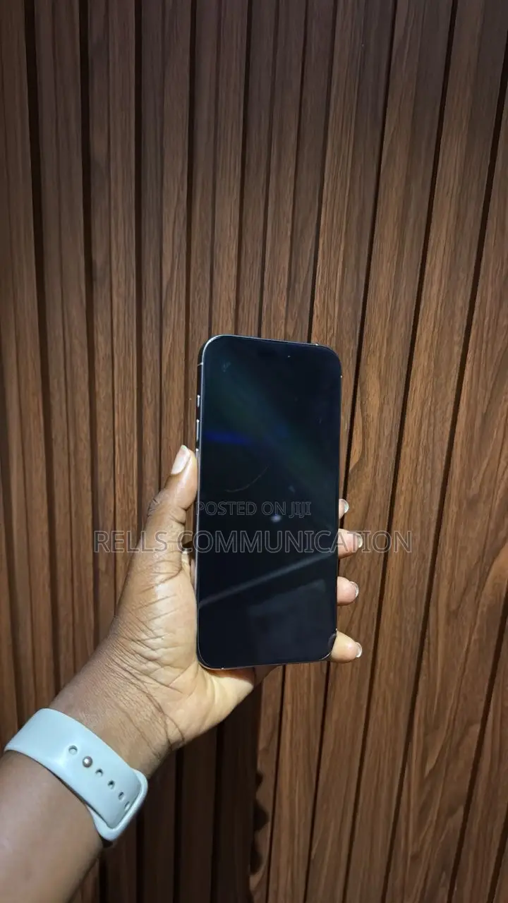 Apple iPhone 16 Pro 128 GB Black