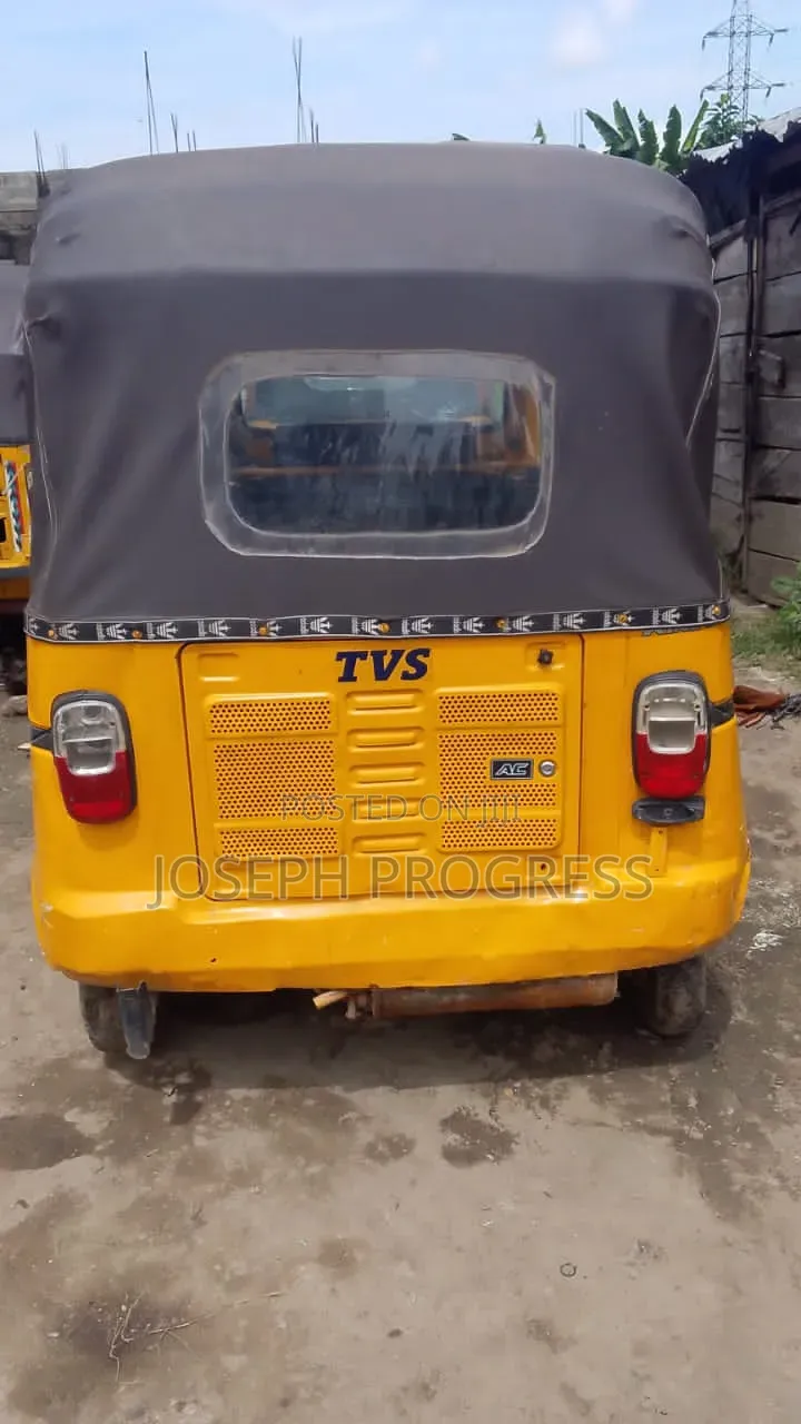TVS 2020 Orange