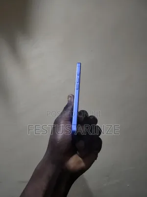 Apple iPhone 16 128 GB Blue